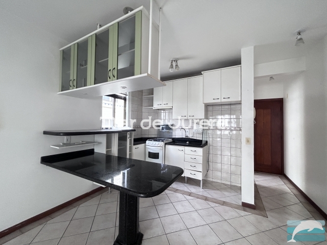 Buy and sell | Apartament  | Jurerê | VAT0038-A