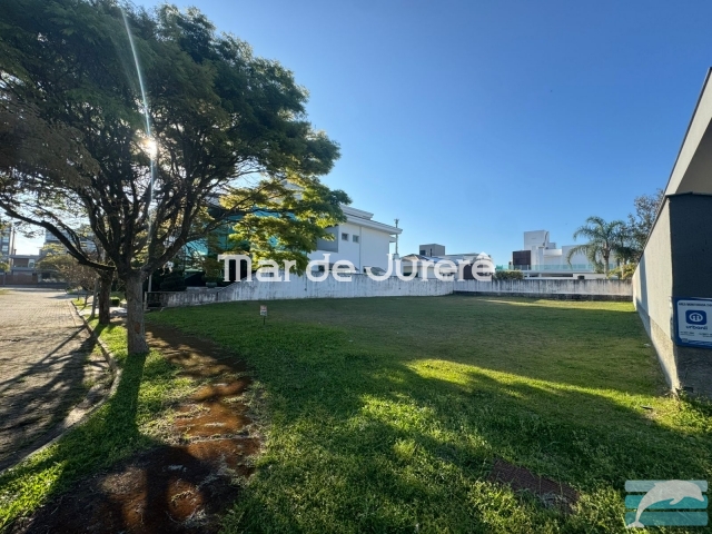 Buy and sell | Ground  | Jurerê Internacional | VTI0006-A