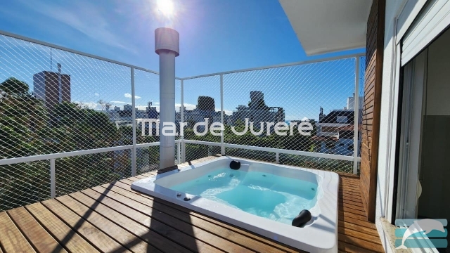 Buy and sell | Apartament  | Jurer&ecirc; | VAT0044-B